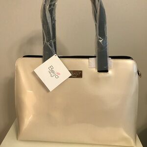 Beijo Cream Handbag